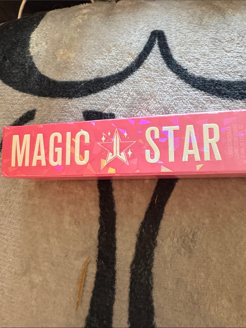 Jeffree Star Magic Star Concealer - Pink Packaging